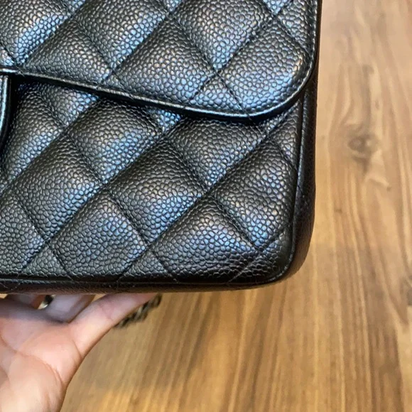 A115- π― % authentic Chanel classic jumbo double-flap - Picture 14 of 17